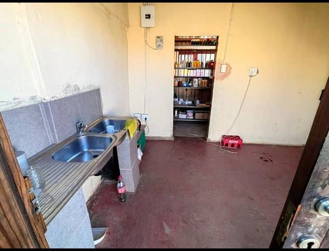 BUSINESS FOR SALE IN NALEDI